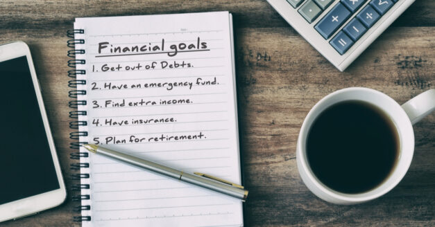 Which providers are supporting members with budgeting and goal setting tools?